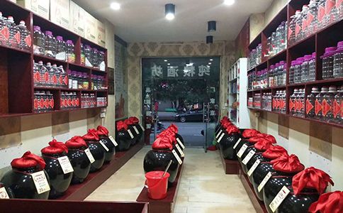 開(kāi)一家散酒店要辦理哪些證件呢？